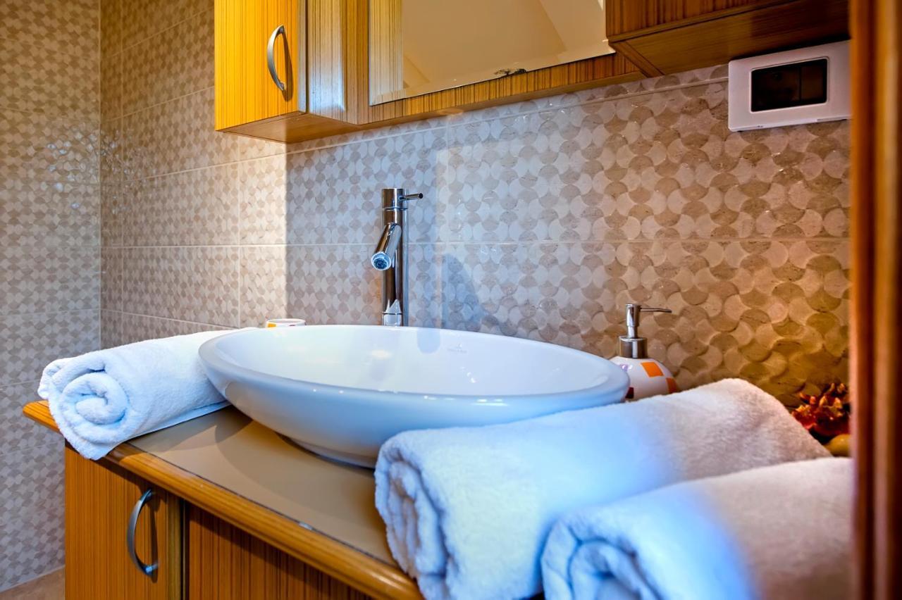 Guest House Golden Goose Rovigno Esterno foto