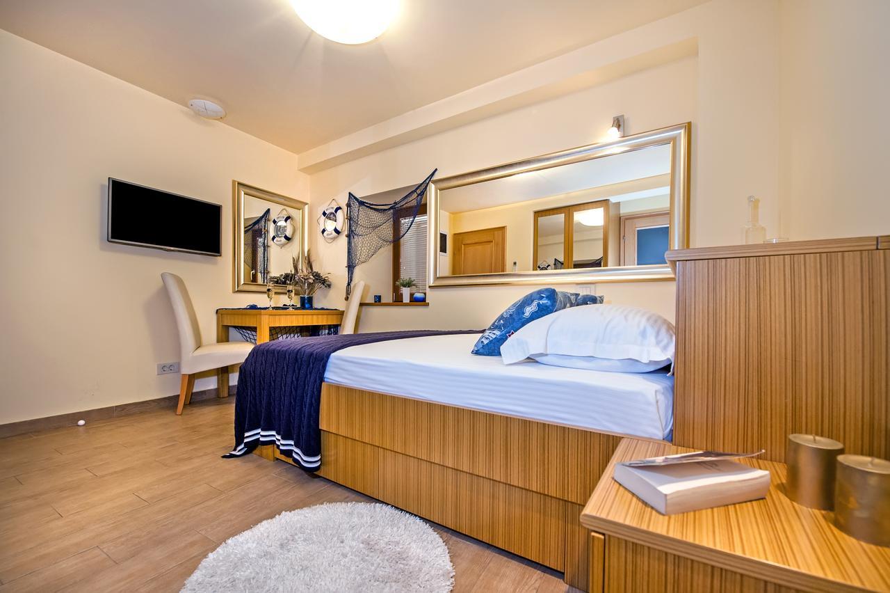 Guest House Golden Goose Rovigno Esterno foto